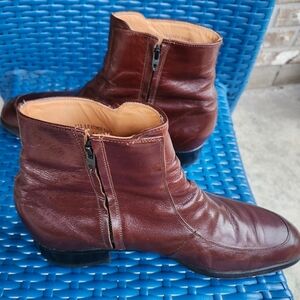 Womens Size 9.5 Hanover Ankle Boot